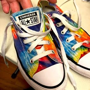 Tie-dye, converse, youth, 13